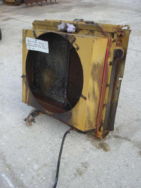 Radiatore acqua olio per Fiat Allis FE18 Foto 1