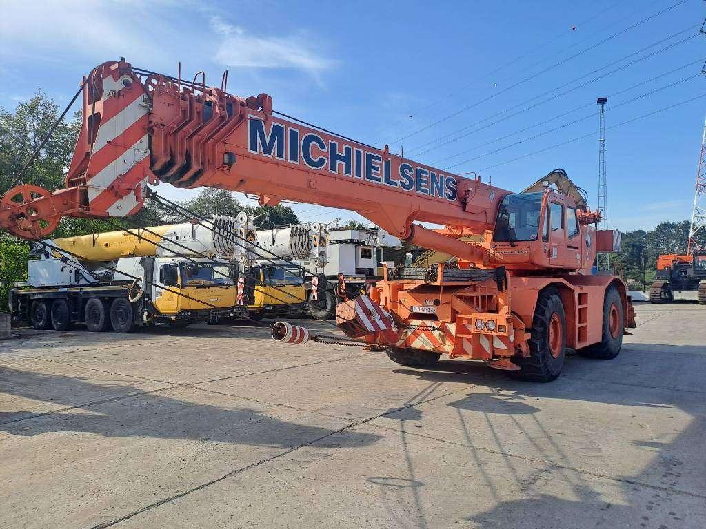 Tadano GR550EX (+ JIB 17m) Foto 7