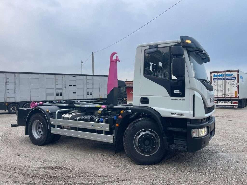 Iveco EUROCARGO 180K32 SCARRABILE NUOVO Foto 5