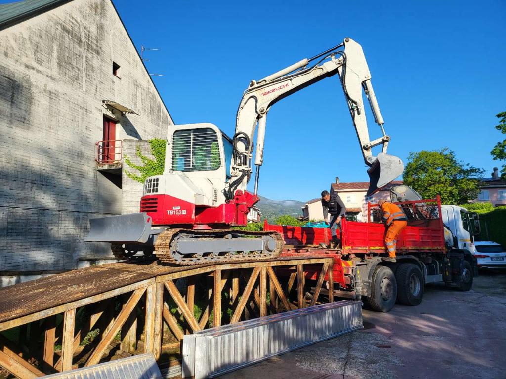Takeuchi TB 153 FR Foto 4