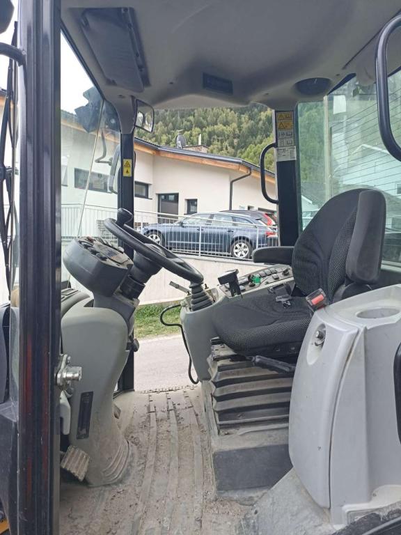 Caterpillar 906 M Foto 6