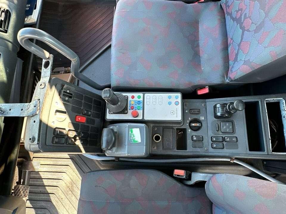 Mercedes-Benz Unimog 405-10 4X4 Foto 11