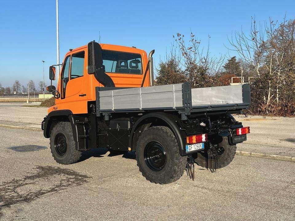 Mercedes-Benz Unimog 405-10 4X4 Foto 3