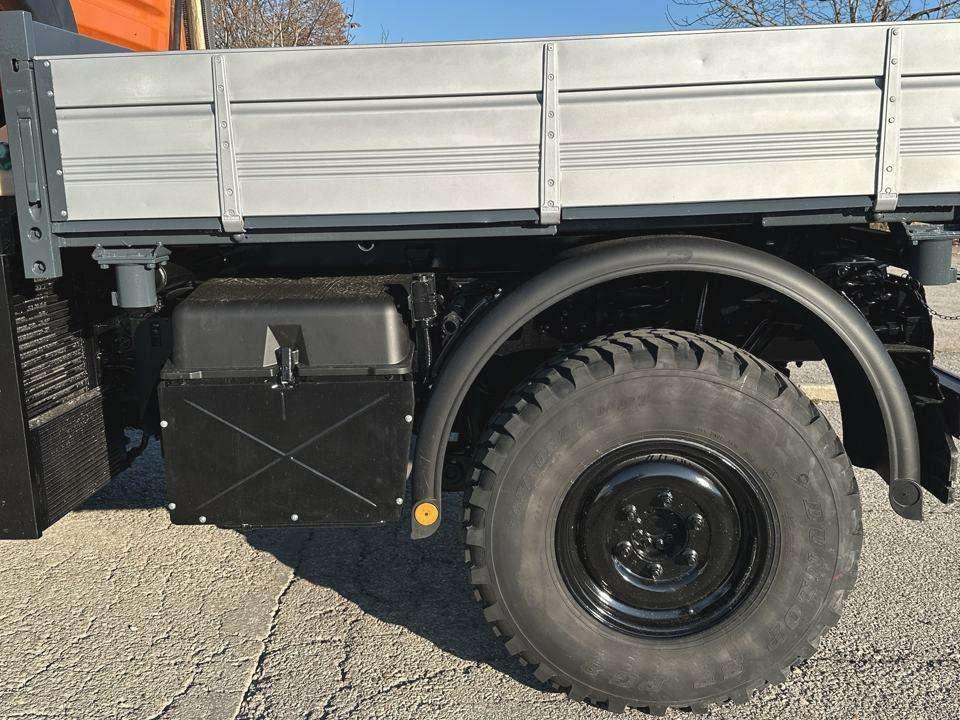 Mercedes-Benz Unimog 405-10 4X4 Foto 5