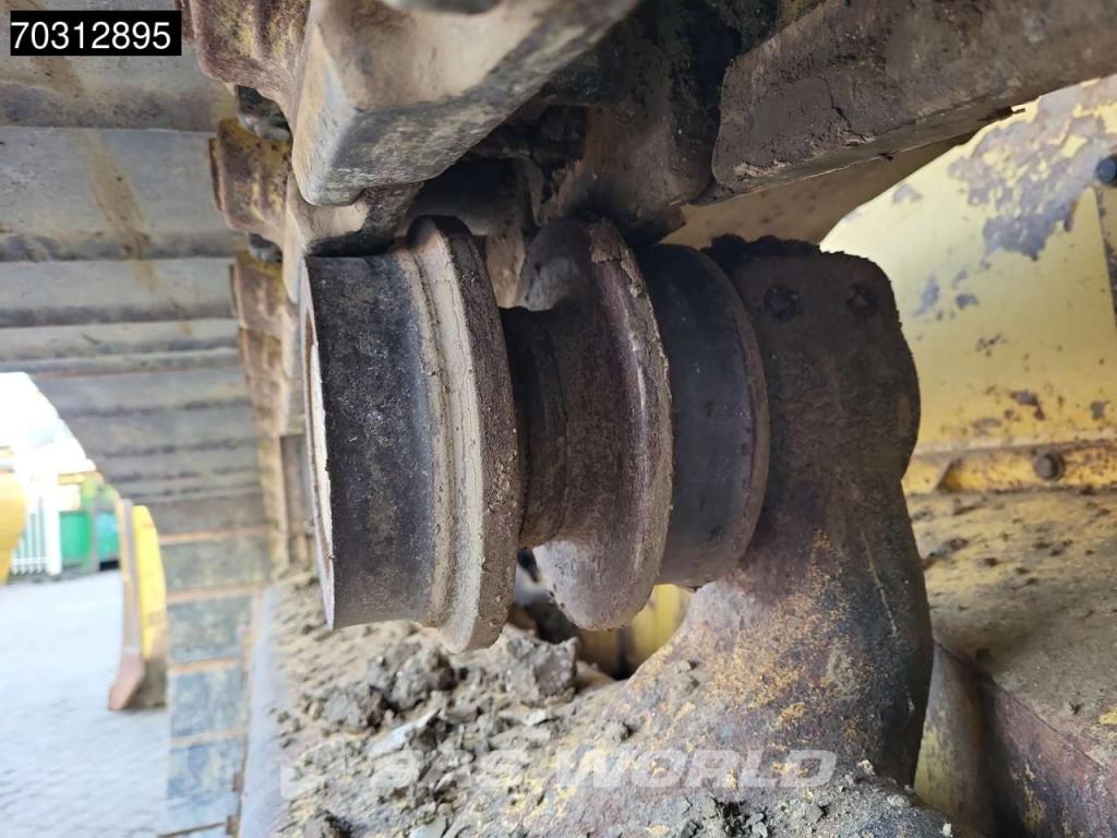 Komatsu D61 PX -24 Ripper Valve Foto 24