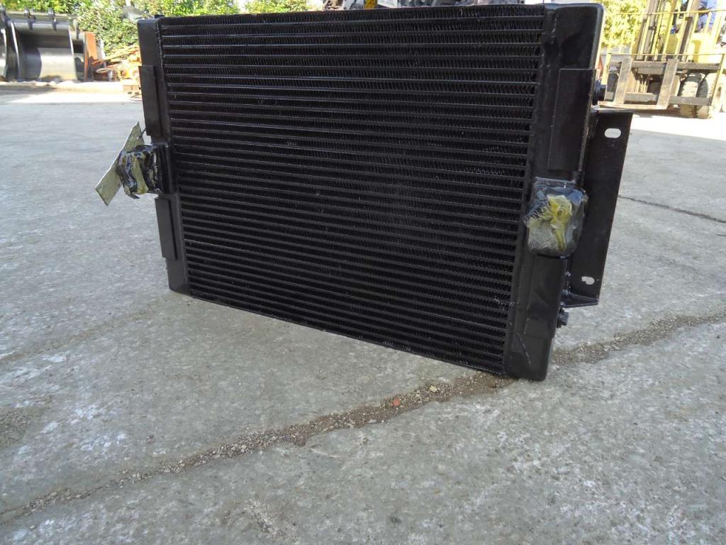 Radiatore olio idraulico per Fiat Kobelco/Fiat Hitachi W270 Foto 2