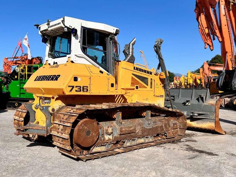 Liebherr 736 Foto 13