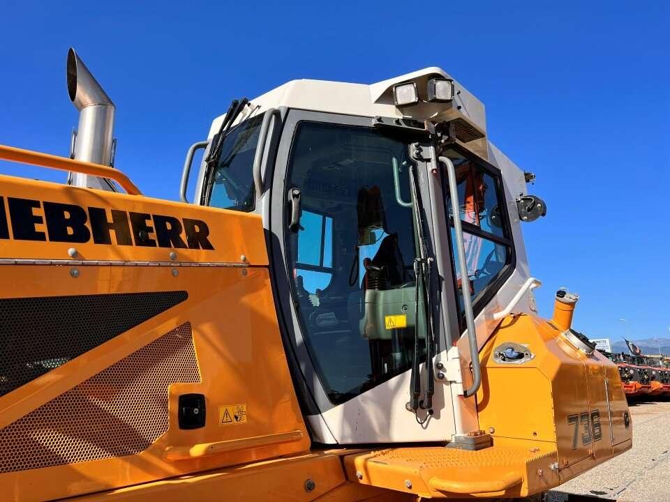 Liebherr 736 Foto 5