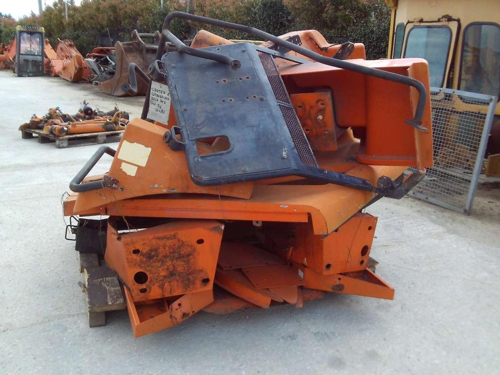 Cofanatura e carter carrozzeria per Fiat Kobelco W190 Foto 7