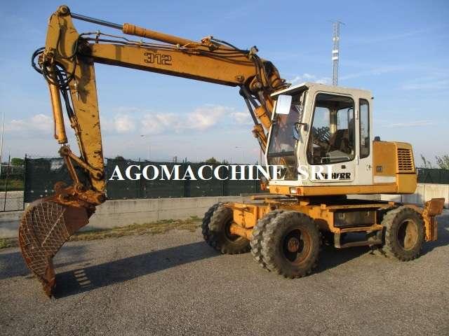 Liebherr 312 Foto 1