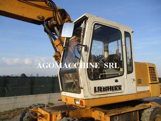 Liebherr 312 Foto 11