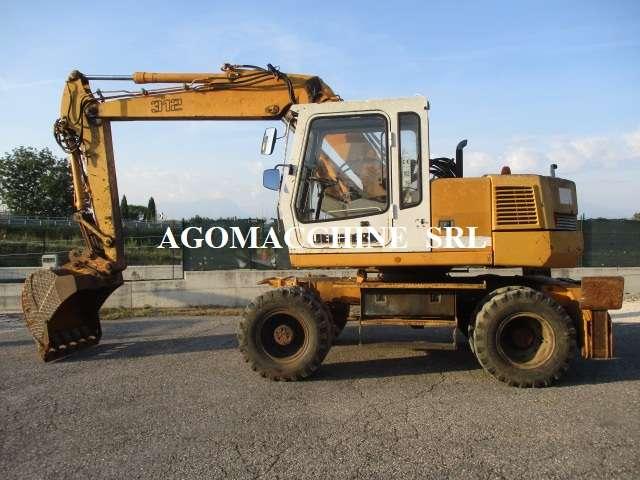 Liebherr 312 Foto 3