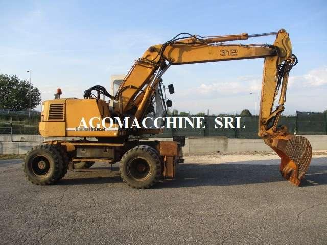 Liebherr 312 Foto 7
