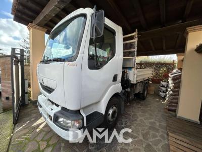 Renault 210.37E3 in vendita da DAMAC