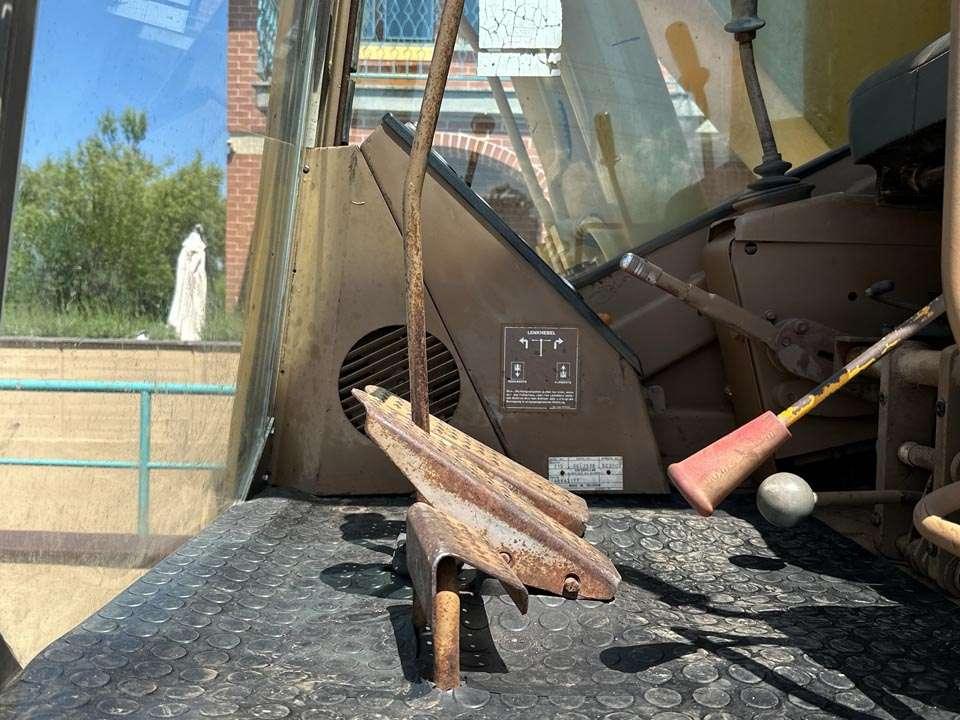 Caterpillar 215B LC Foto 12