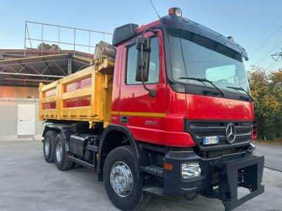 Mercedes-Benz Actros 33 41 in vendita da Albacamion Srl