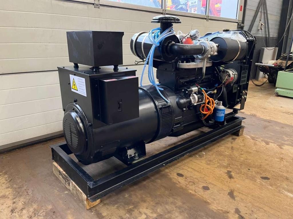 Giga Power LT-W50-GF 62.5 kVA Open generator Foto 3
