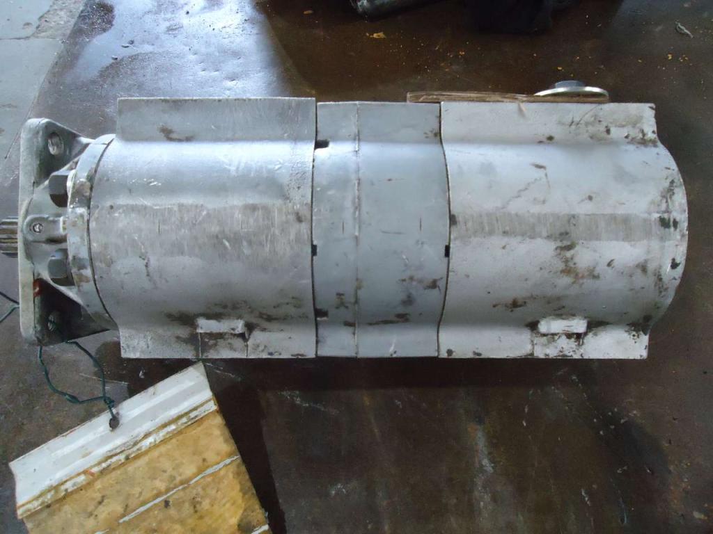 Pompa idraulica per Fiat Allis FR35 - codice 73070425 Foto 3