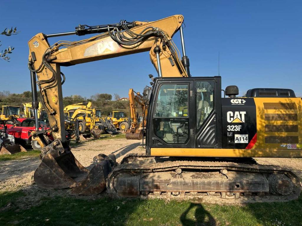 Caterpillar 323FLN Foto 2