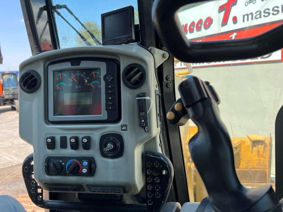 Caterpillar D6N LGP Foto 9