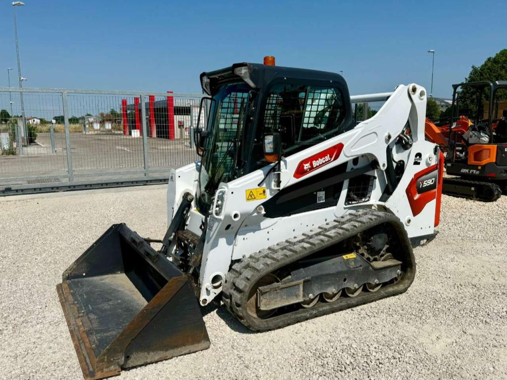 Bobcat T590 Foto 1