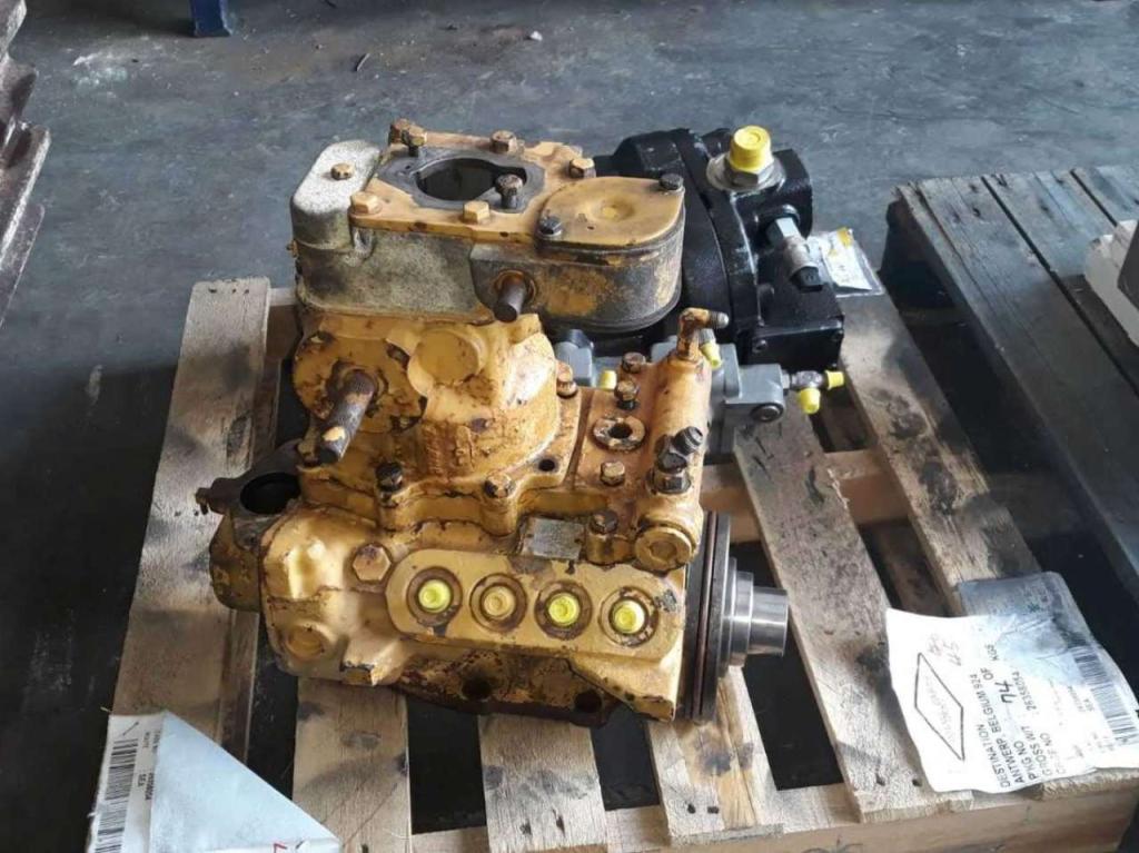 Pompa iniezione motore per Caterpillar 988B Foto 1
