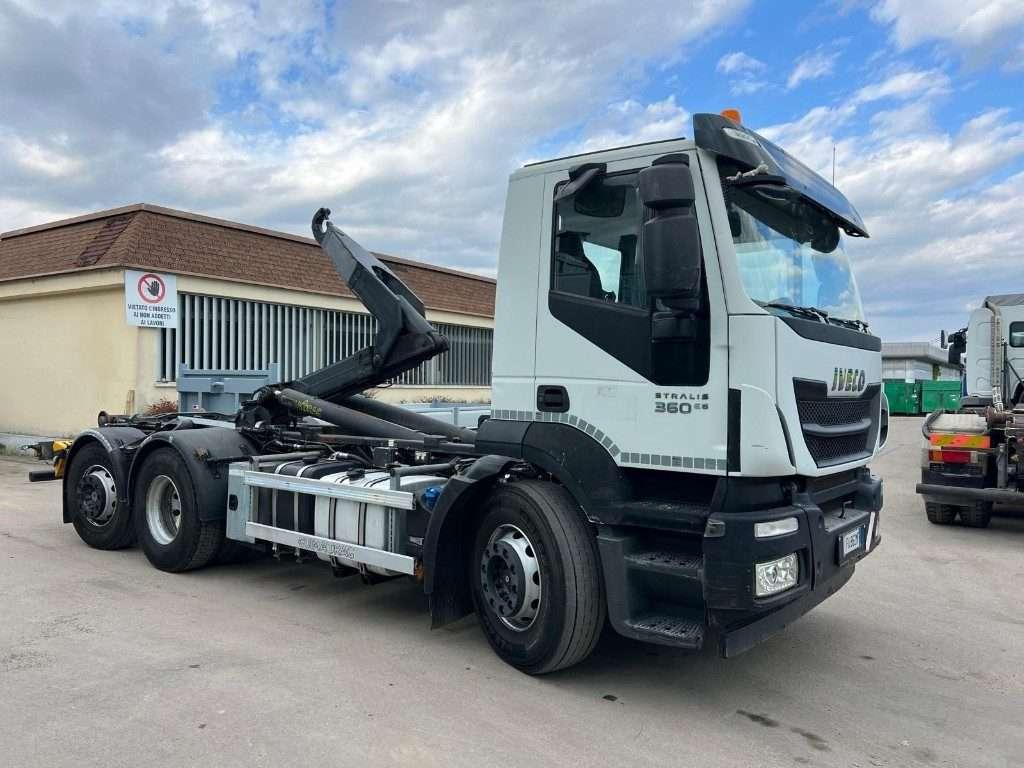 Iveco STRALIS 360 AD260SY SCARRABILE 3 ASSI Foto 5