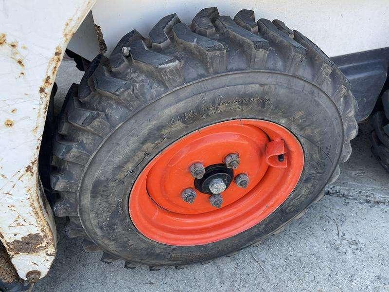 Bobcat S 70 Foto 8