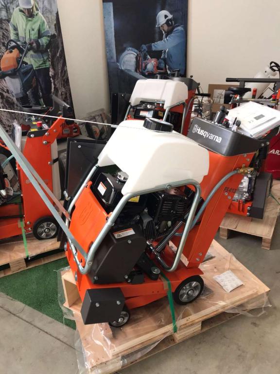 Husqvarna FS 413 Foto 1