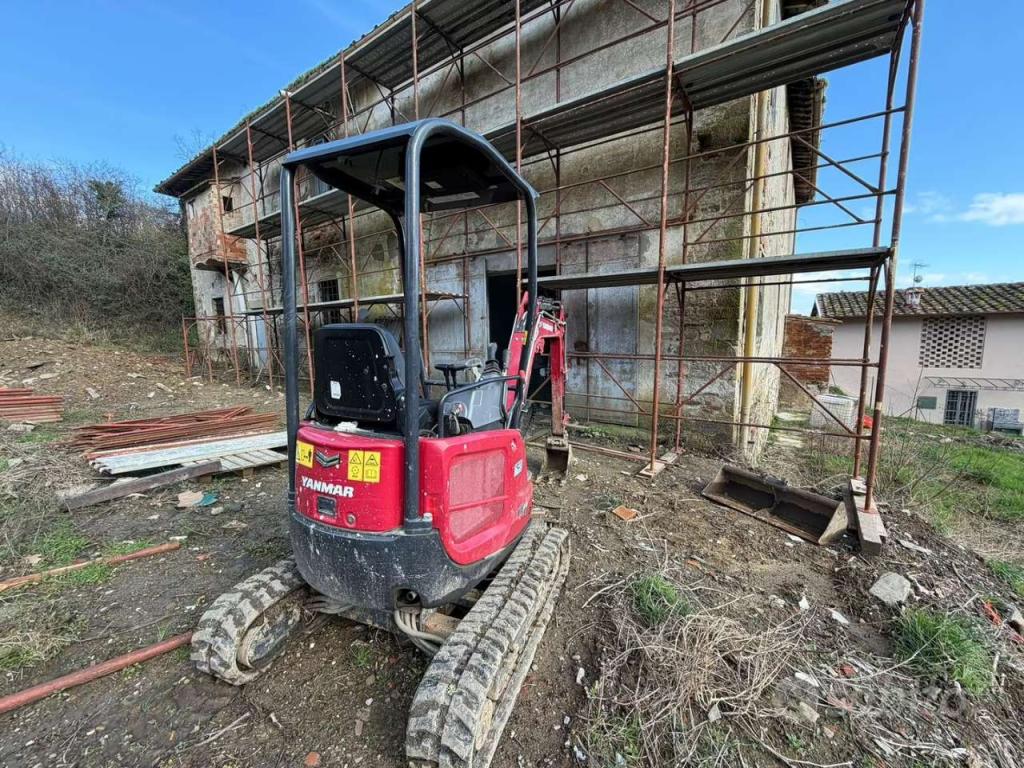 Yanmar Vio  17 Foto 3