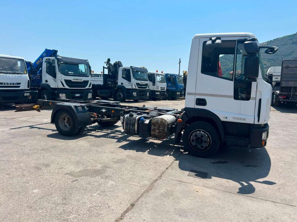 Iveco EUROCARGO 100E18 Foto 10