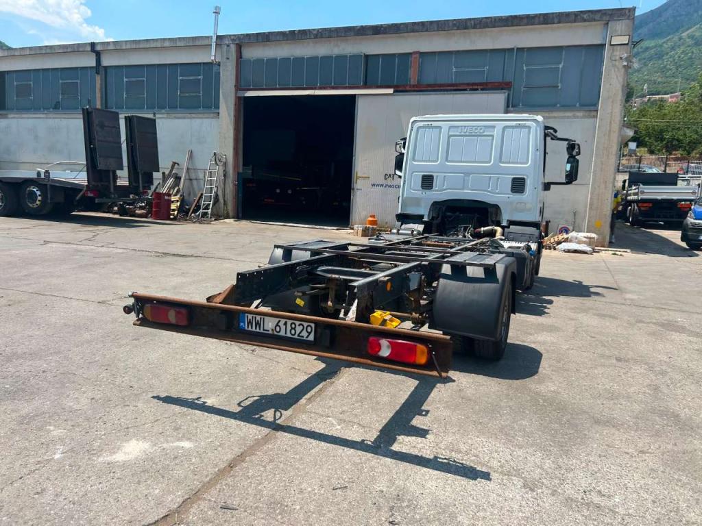 Iveco EUROCARGO 100E18 Foto 24