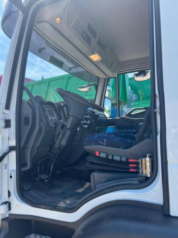 Iveco EUROCARGO 150E18K SCARRABILE Foto 8