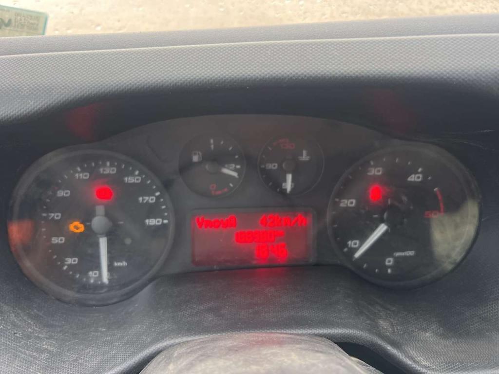 Iveco DAILY 35-120 Foto 13
