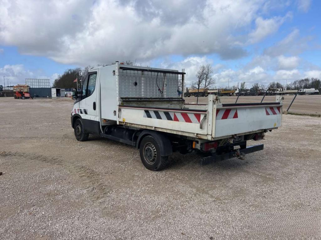 Iveco DAILY 35-120 Foto 19