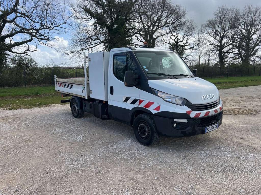 Iveco DAILY 35-120 Foto 25