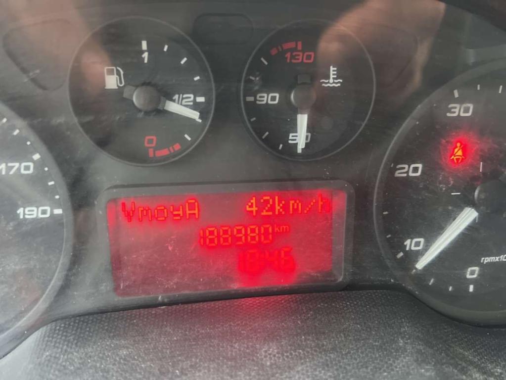 Iveco DAILY 35-120 Foto 9