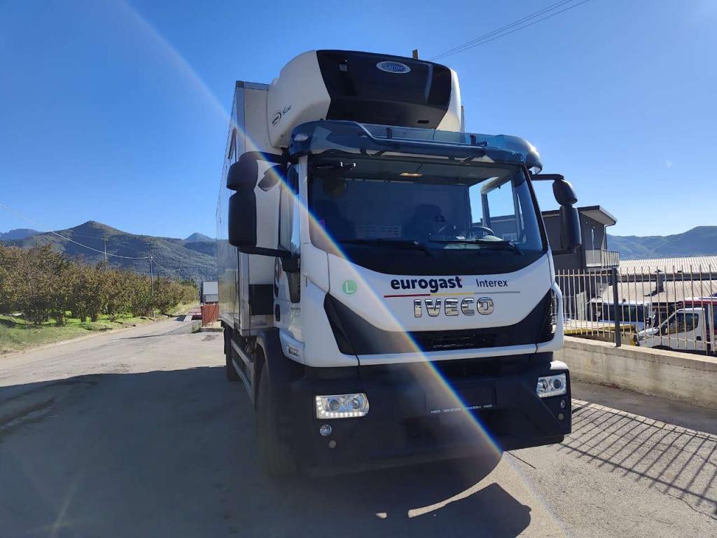 Iveco EUROCARGO 180-320 Foto 30