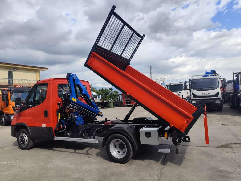 Iveco DAILY 35-140 Foto 26