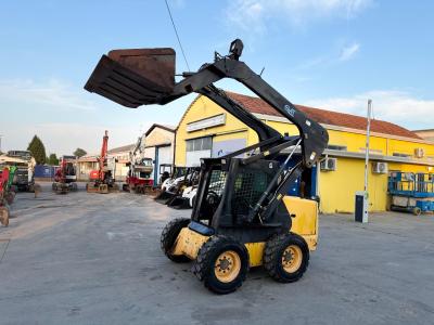 New Holland LS180 in vendita da Gruppo Movimento Terra Srl