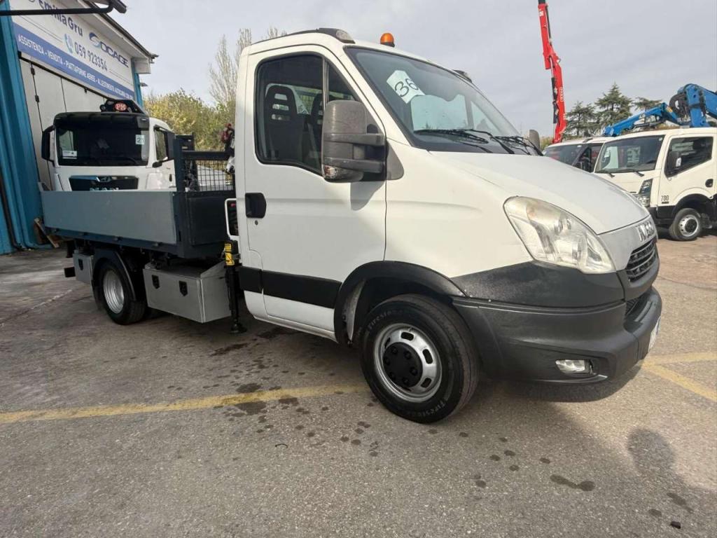 Iveco 35C13 Foto 10