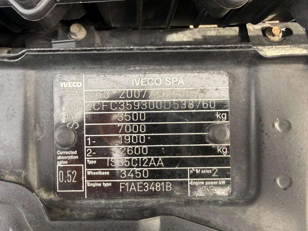 Iveco 35C13 Foto 17