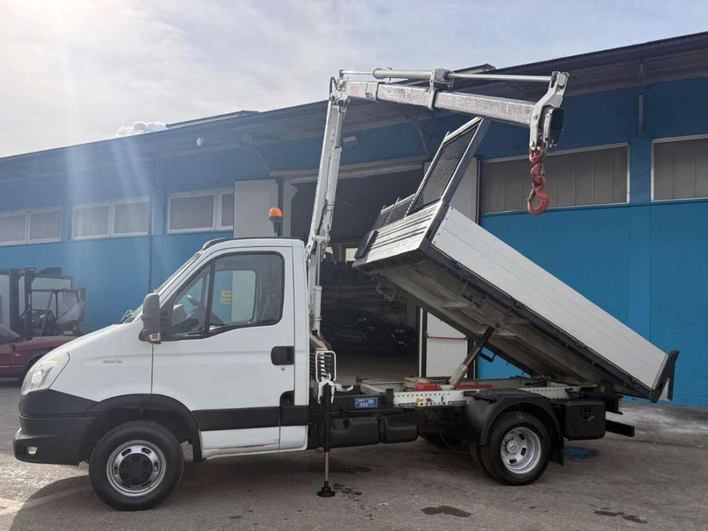 Iveco 35C13 Foto 6