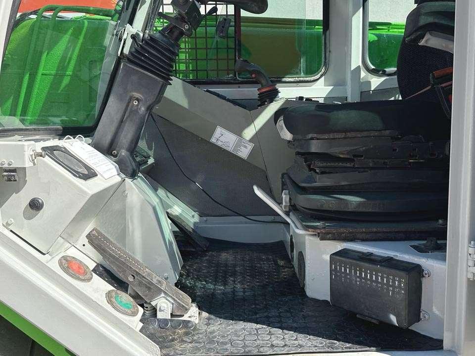 Sennebogen 305 4x4 Foto 11