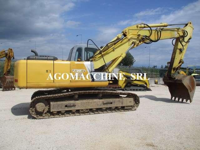 New Holland E215B Foto 8