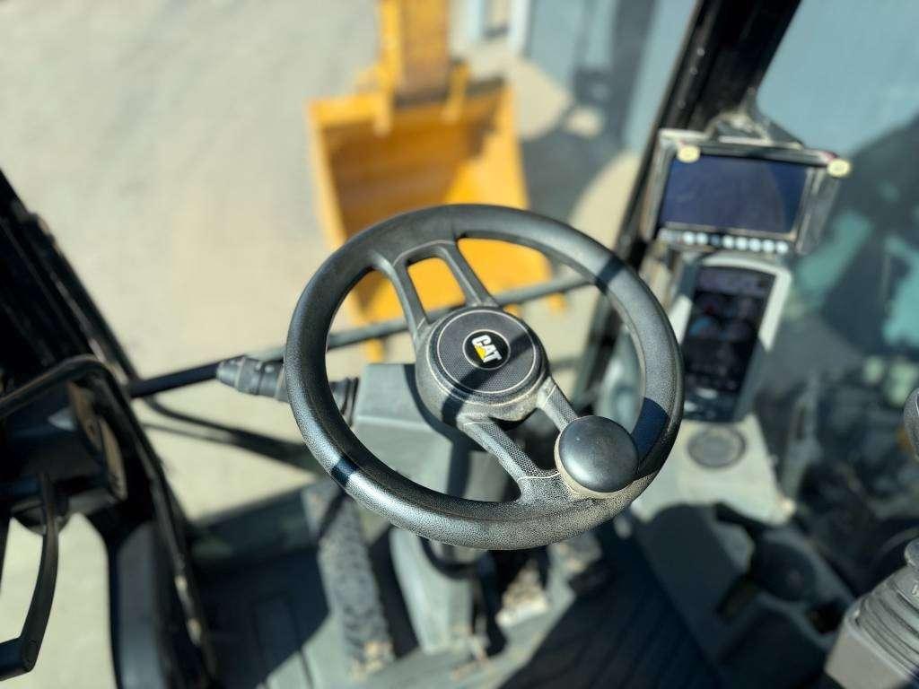 Caterpillar M320F Foto 8