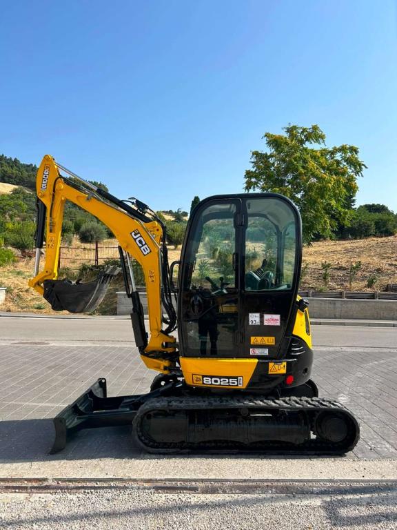 JCB 8025 ZTS Foto 5