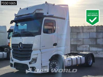 Mercedes Actros 1845 4X2 GigaSpace Mega Retarder 2xTanks ACC Standklima Euro 6 in vendita da BAS World B.V.