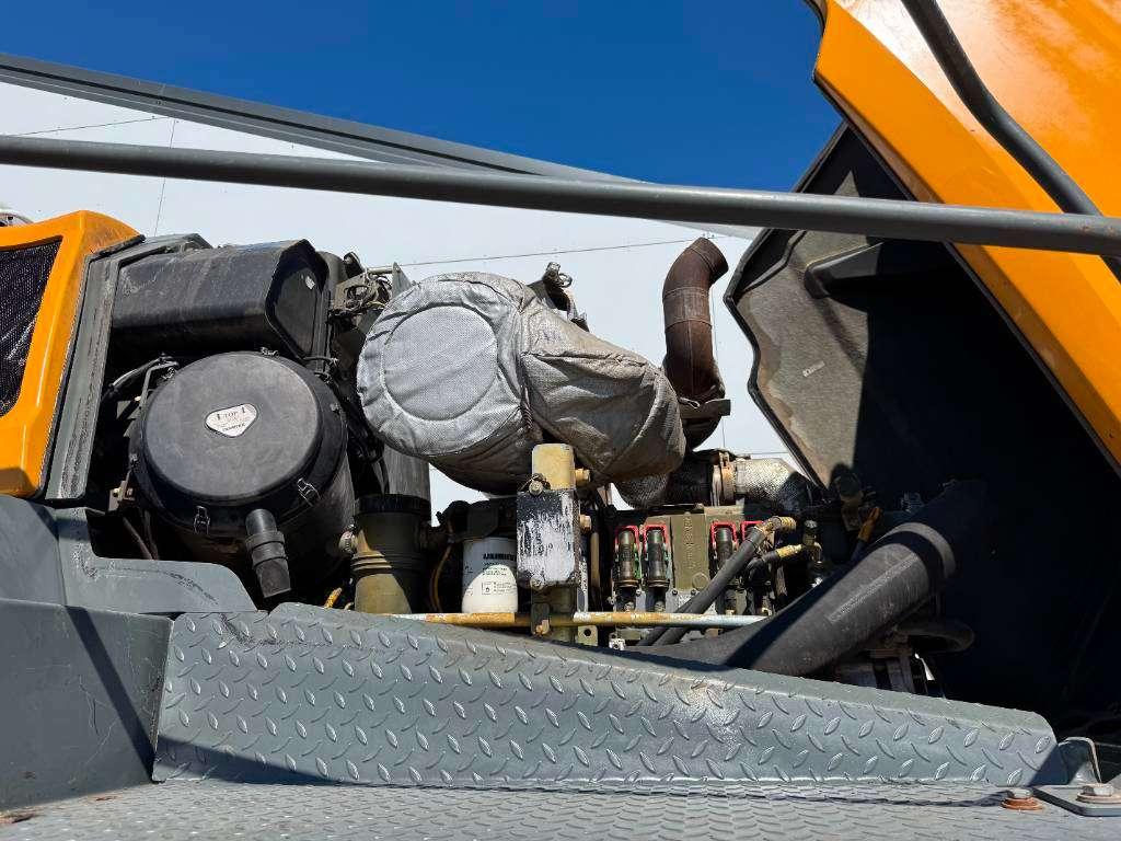 Liebherr L580 - German Machine / Joystick Controls Foto 28