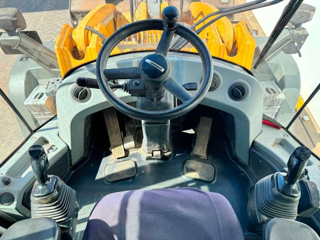 Liebherr L580 - German Machine / Joystick Controls Foto 9